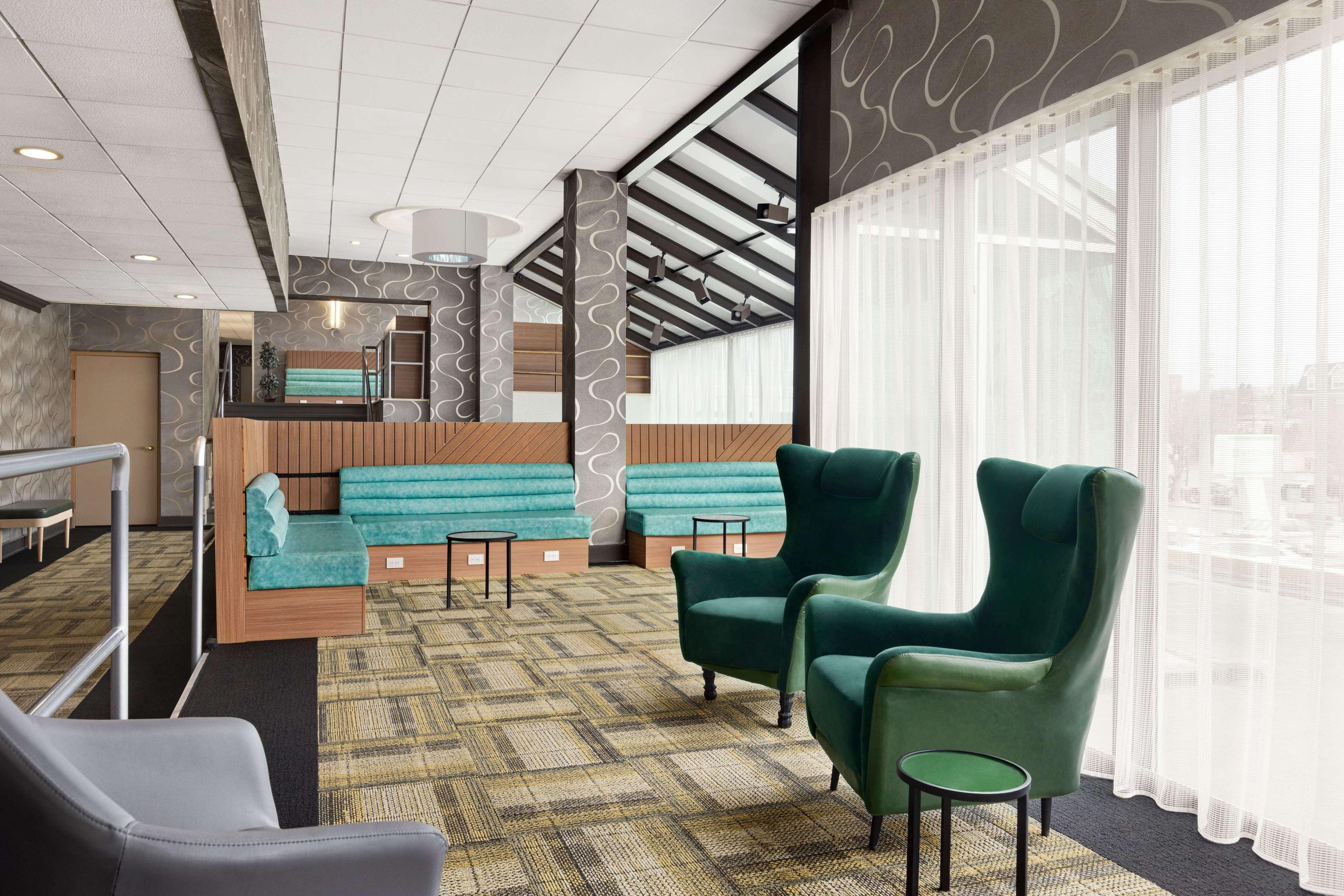 Отель Wyndham Garden Totowa Экстерьер фото