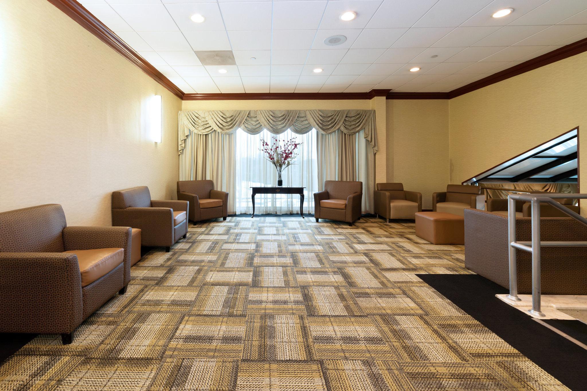 Отель Wyndham Garden Totowa Экстерьер фото