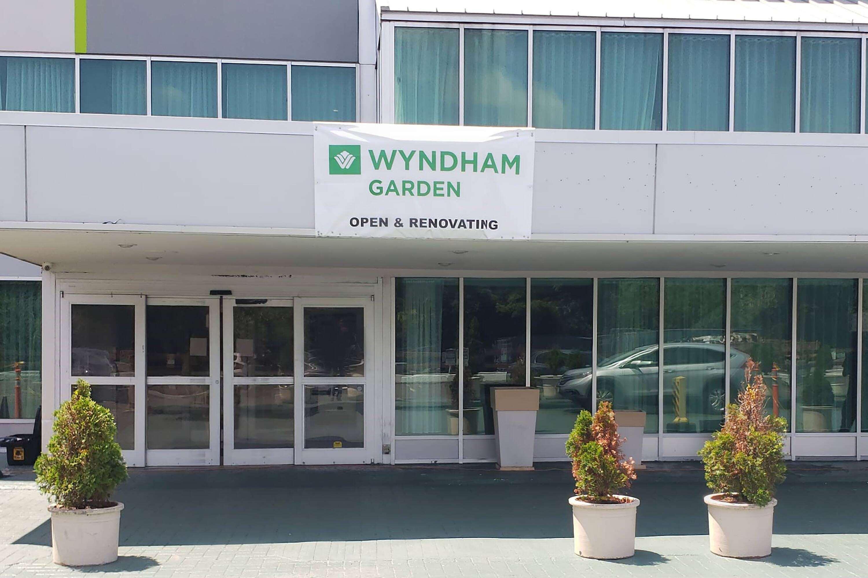 Отель Wyndham Garden Totowa Экстерьер фото